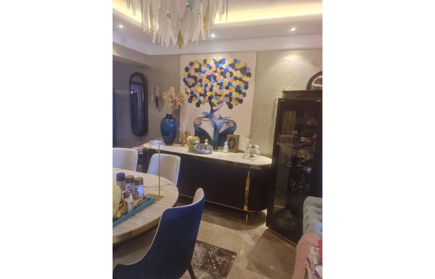 MOUNTAIN VIEW HYDE PARK